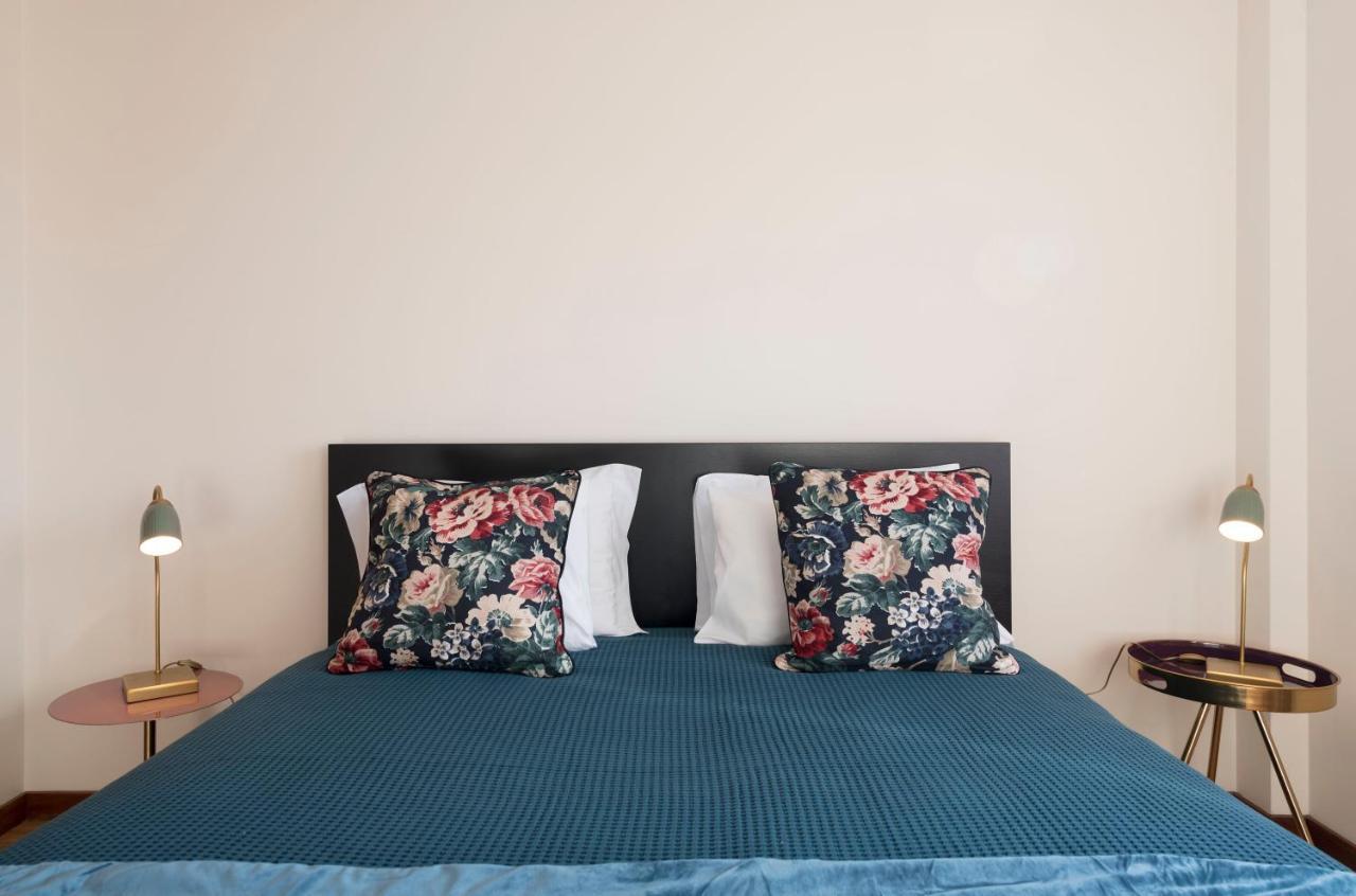Lovelystay - Homey Feeling Flat W/ Free Parking Porto Bagian luar foto
